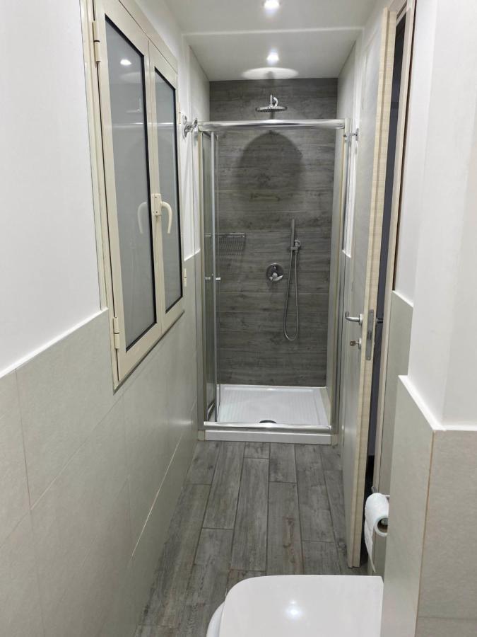 Suites Caracciolo Napoli Bagian luar foto